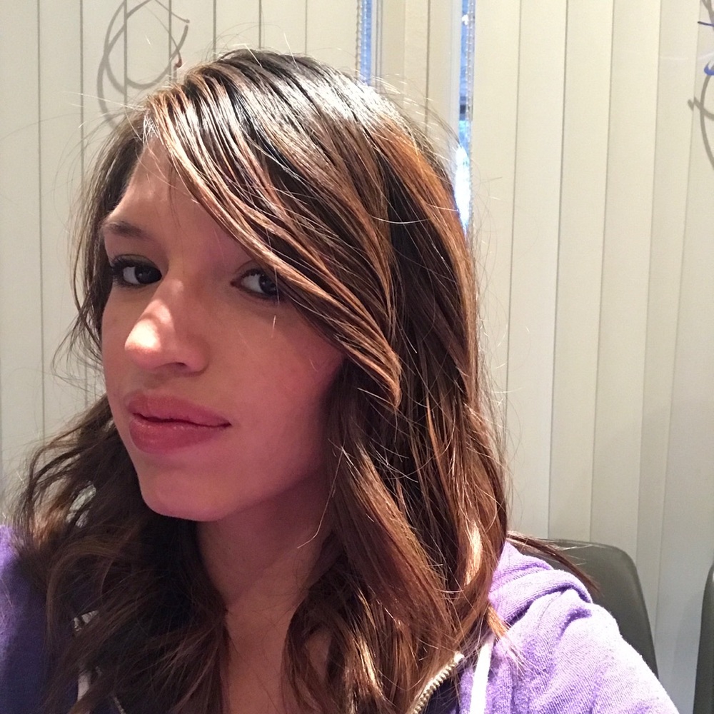 Meet your Posher, Rebecca